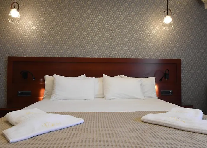 Viaros Aparthotel Tolón