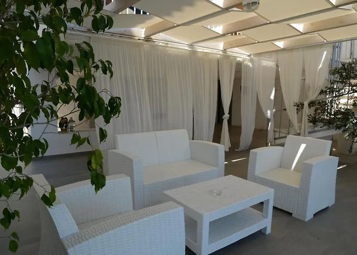 Viaros Aparthotel Tolón