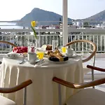 Aparthotel Viaros