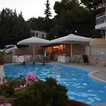 Aparthotel Viaros