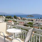 Viaros Aparthotel