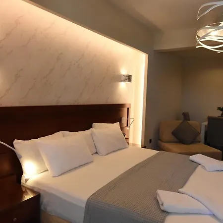 Apartmanhotel Viaros 4*