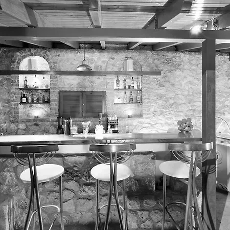 维瑞斯公寓酒店 托隆