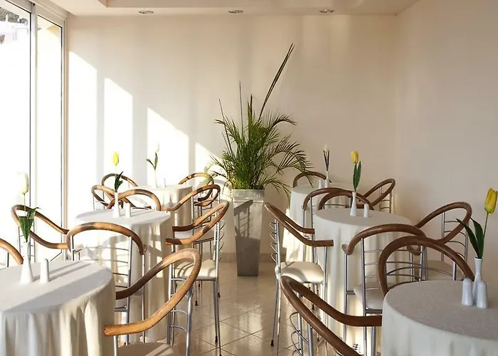 Apartmanhotel Viaros Toló