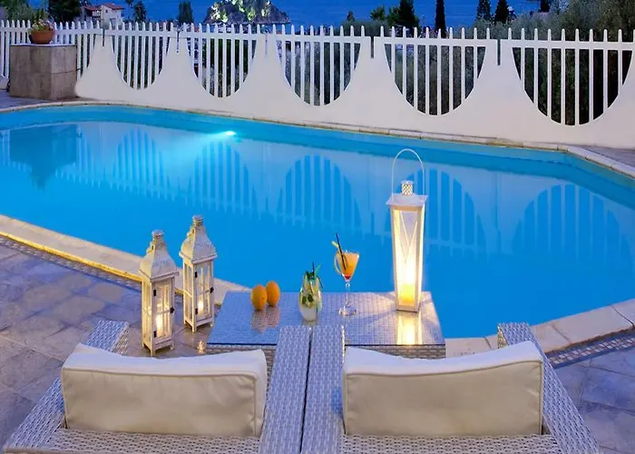 Viaros Apartmanhotel Toló